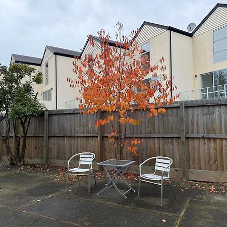 Diplomat Motel Christchurch Bagian luar foto