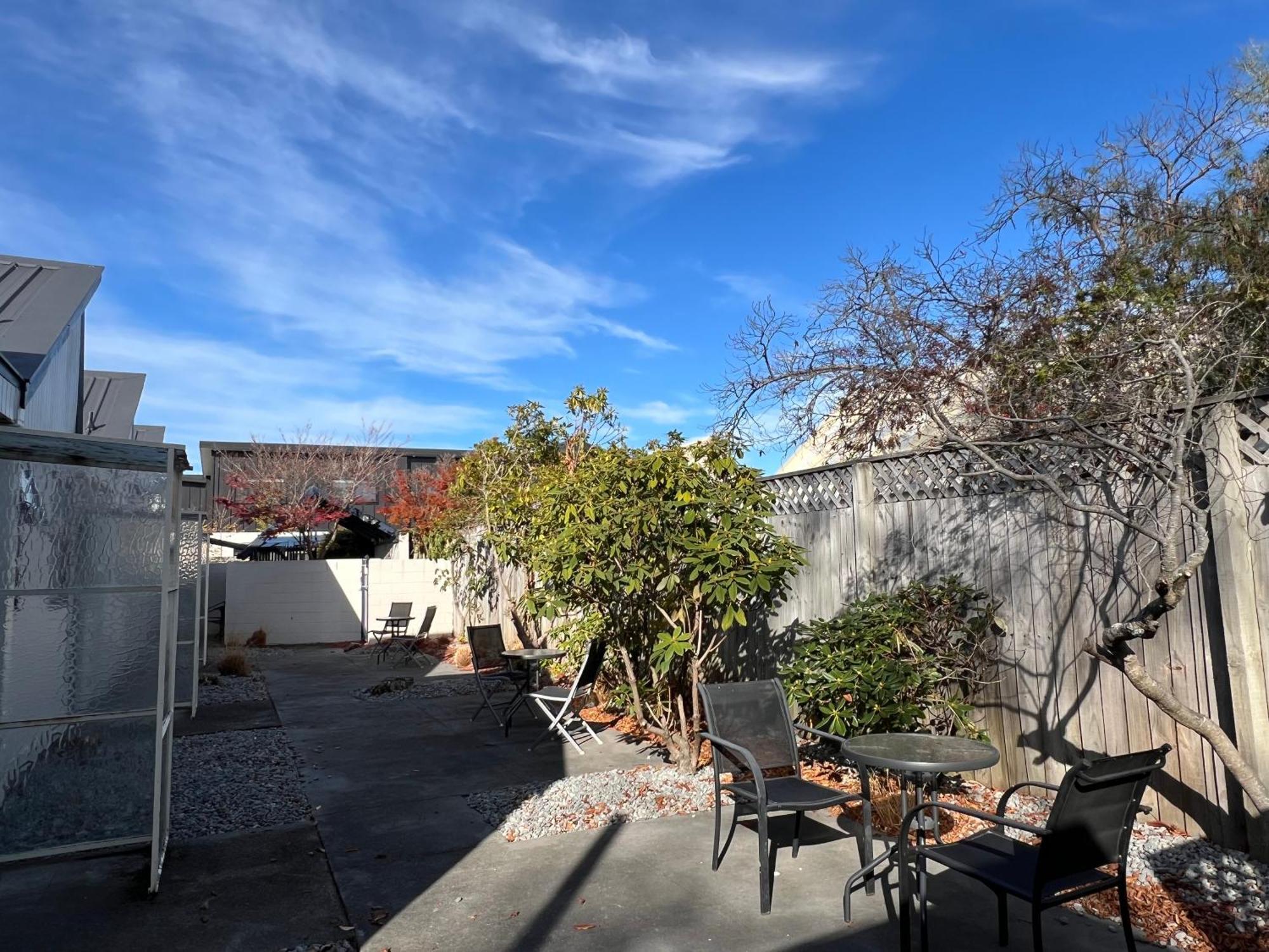 Diplomat Motel Christchurch Bagian luar foto