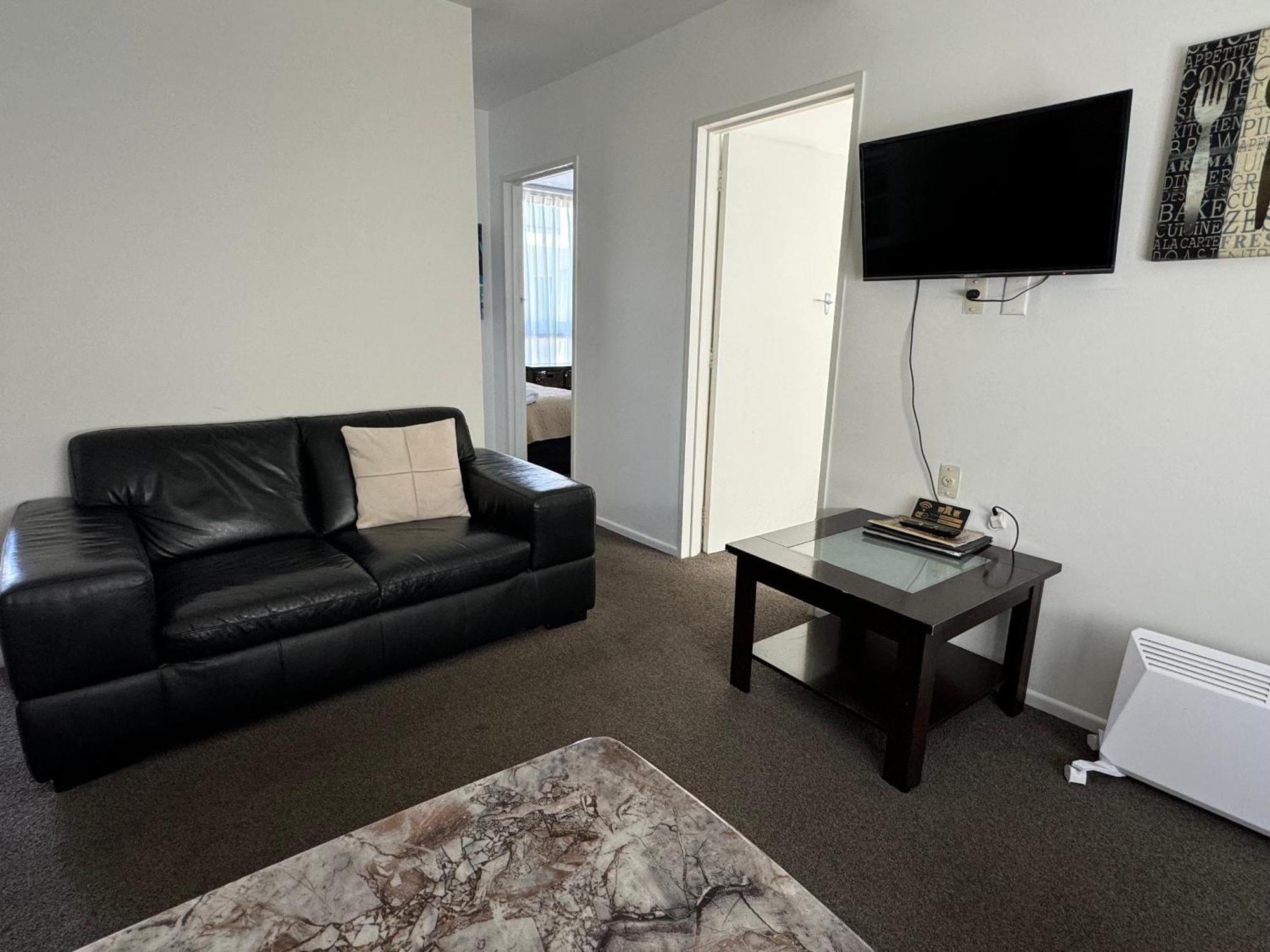 Diplomat Motel Christchurch Bagian luar foto