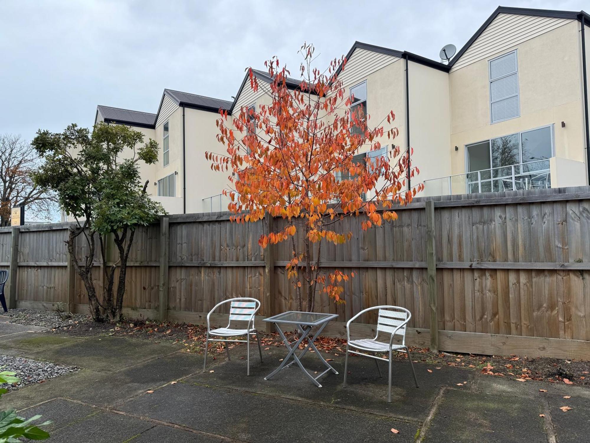 Diplomat Motel Christchurch Bagian luar foto