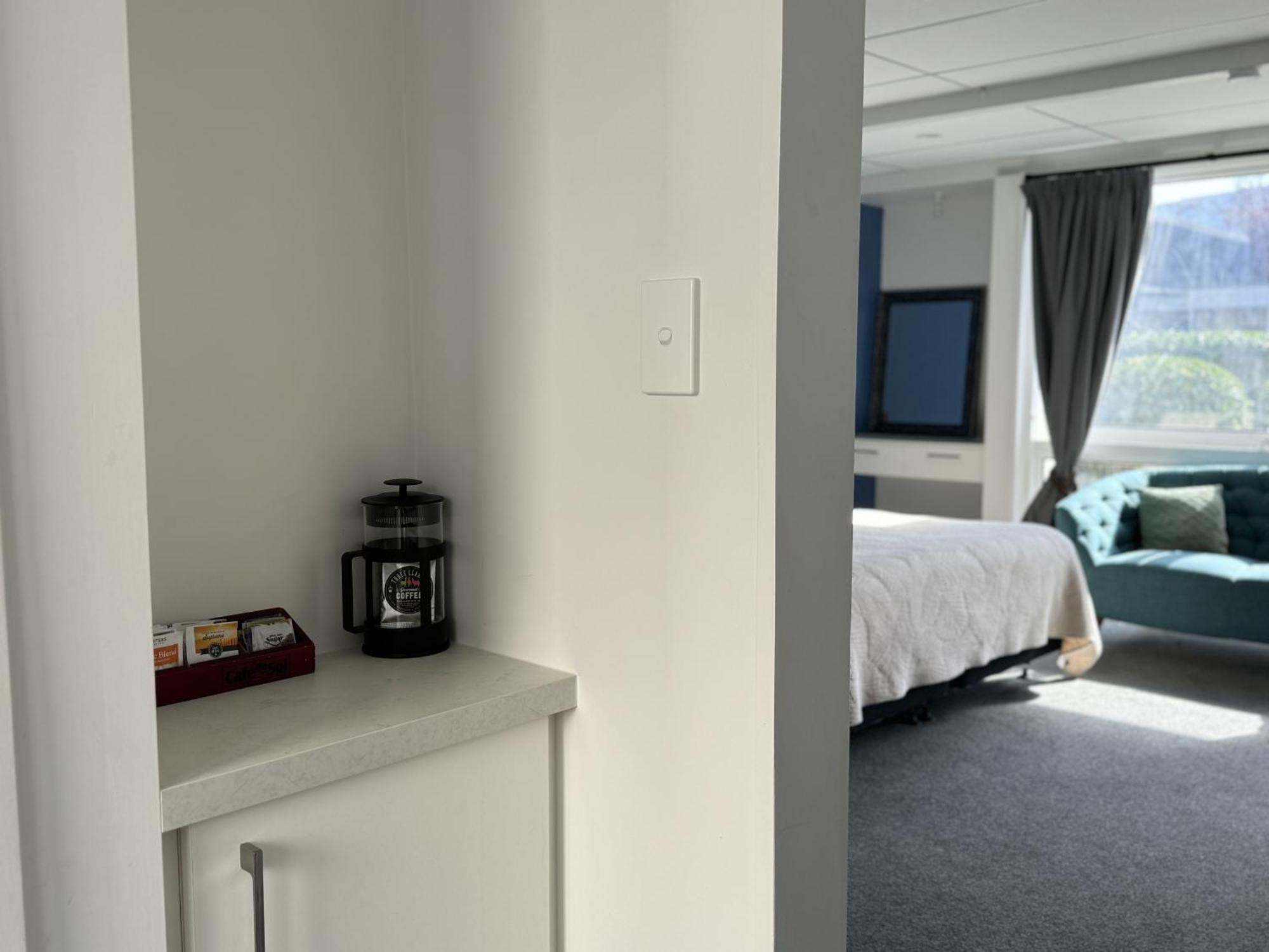 Diplomat Motel Christchurch Bagian luar foto