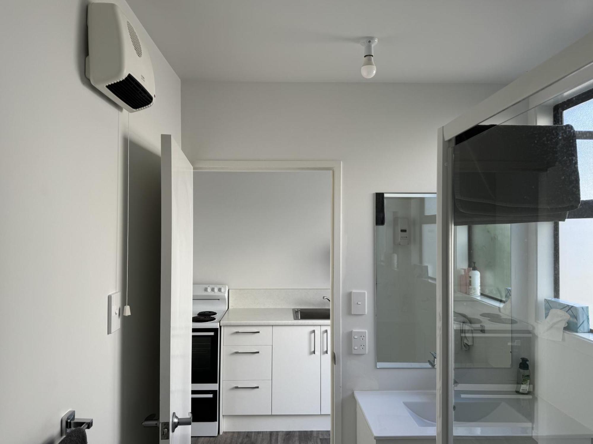 Diplomat Motel Christchurch Bagian luar foto