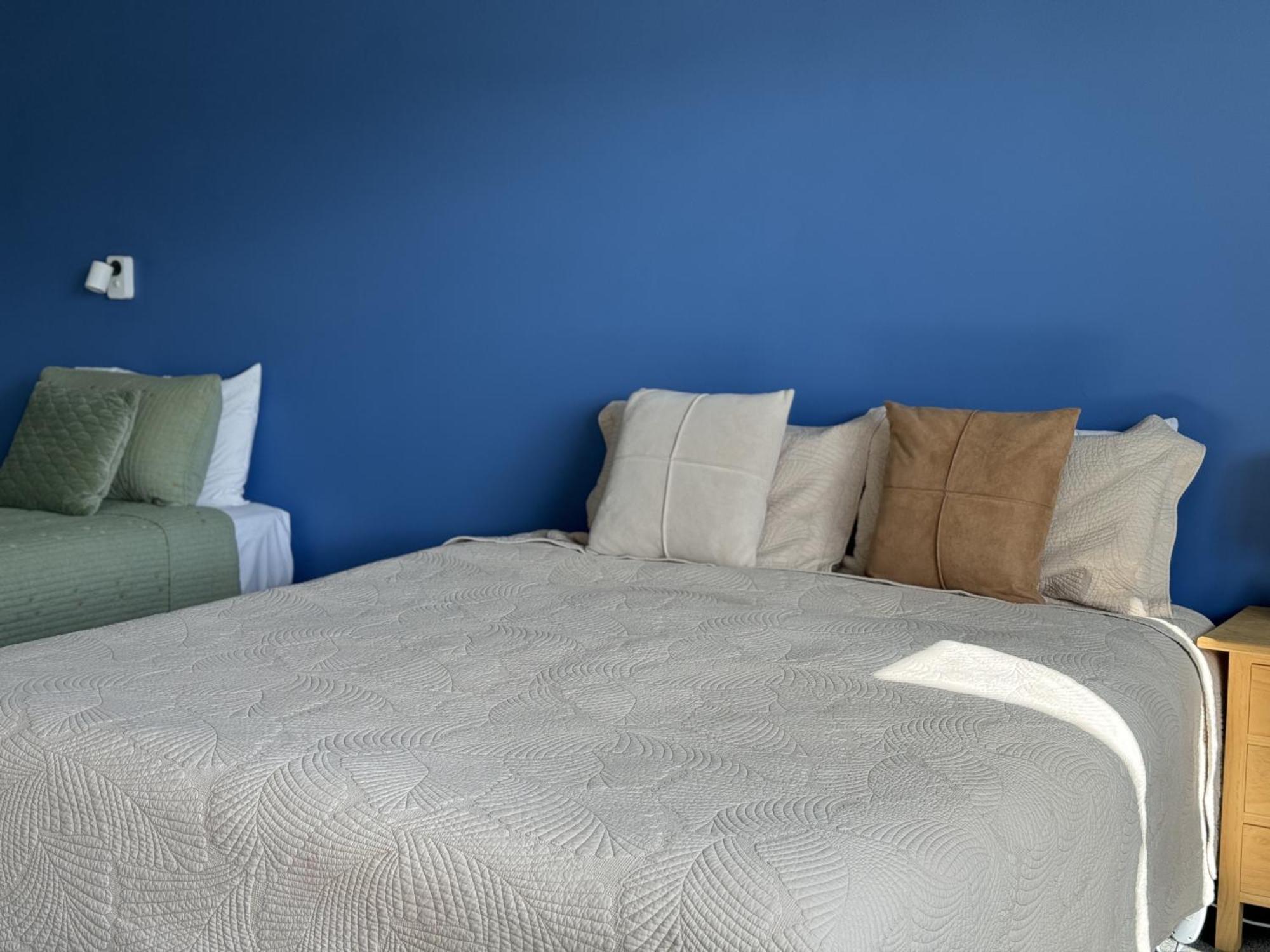 Diplomat Motel Christchurch Bagian luar foto