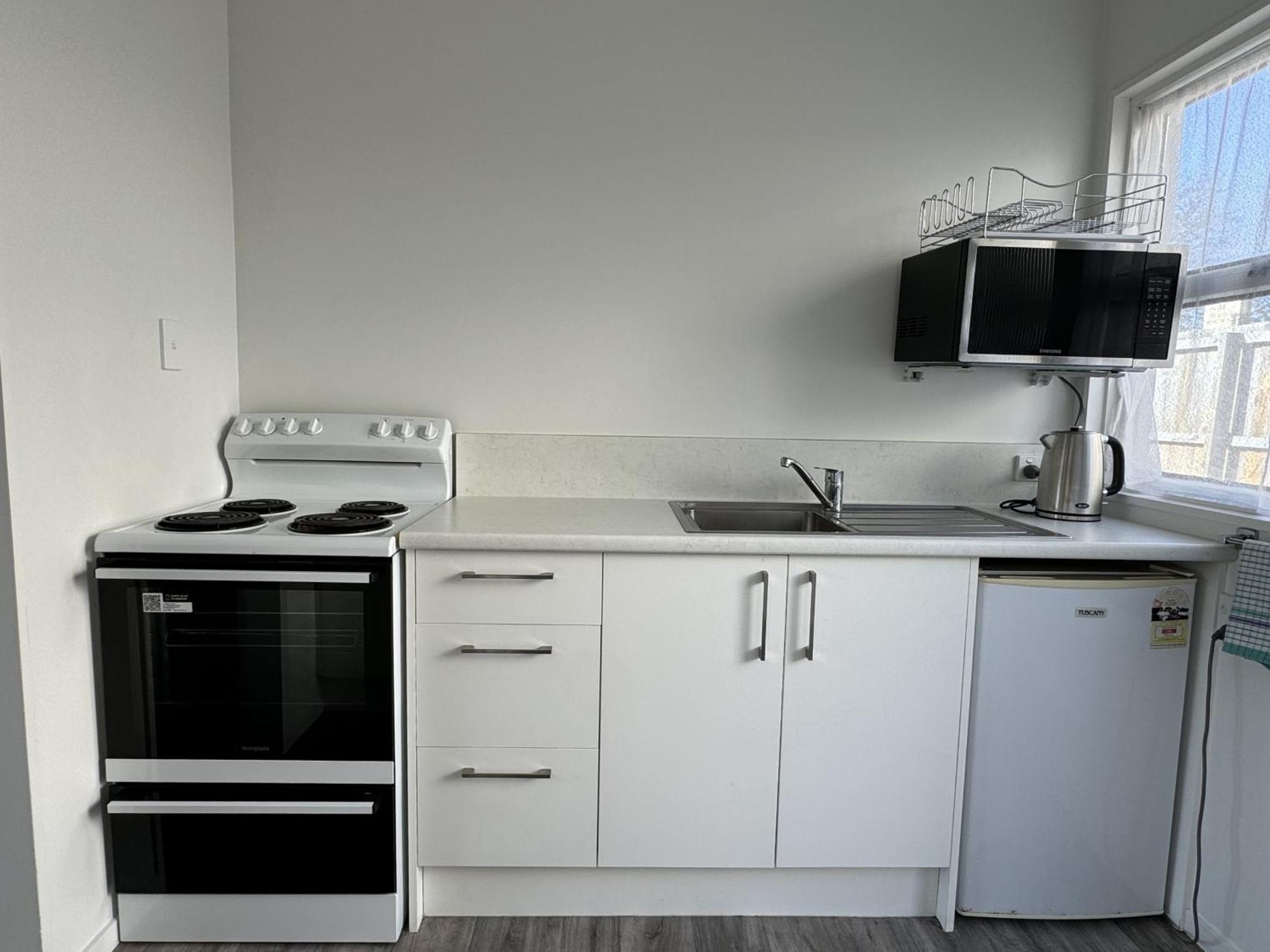 Diplomat Motel Christchurch Bagian luar foto